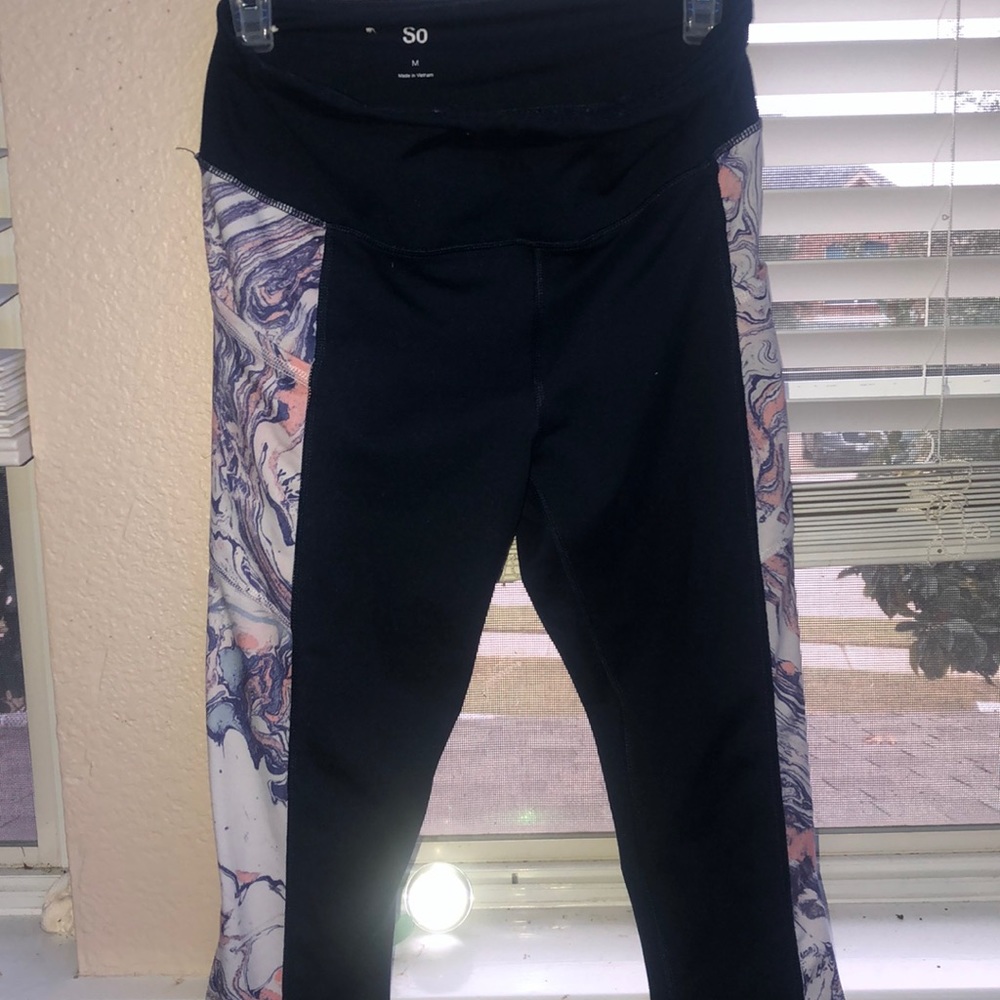 Leggings with POCKETS!!!!